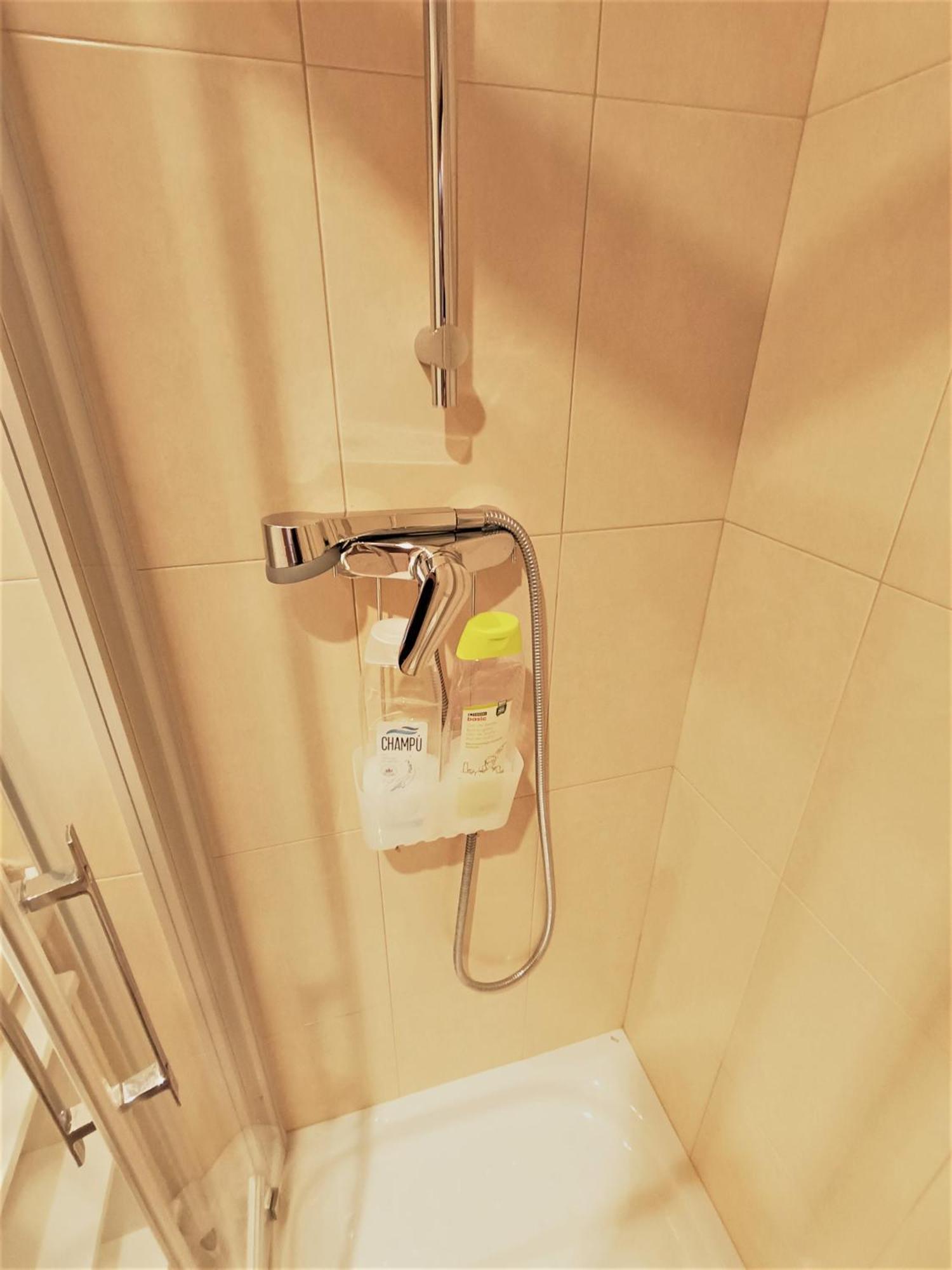 Bec, Hospital Cruces, Parking Gratis, Wifi, Aa, A 15 Min De Bilbao Daire Barakaldo Dış mekan fotoğraf